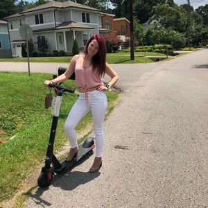 Meet your Posher, Melanie